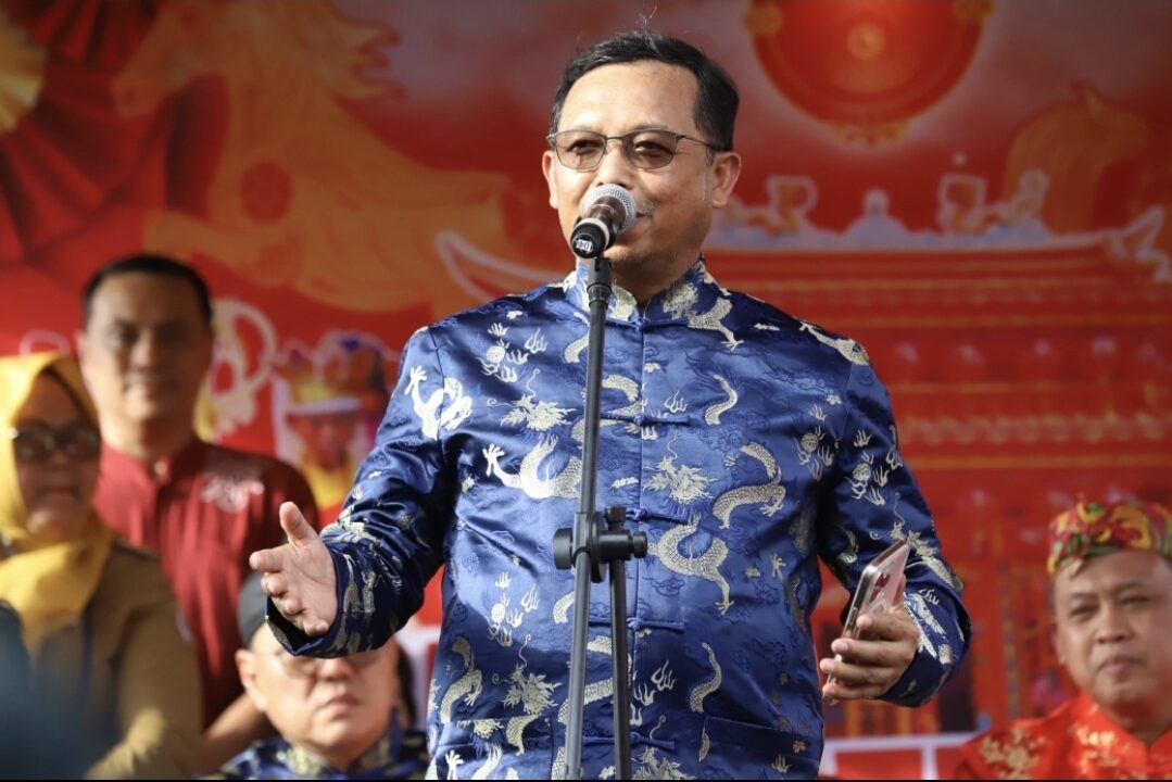 Sekjen Partai Demokrat Herman Khaeron Hadir di Kirab Budaya Tionghoa dan Perayaan Cap Go Meh di Bekasi