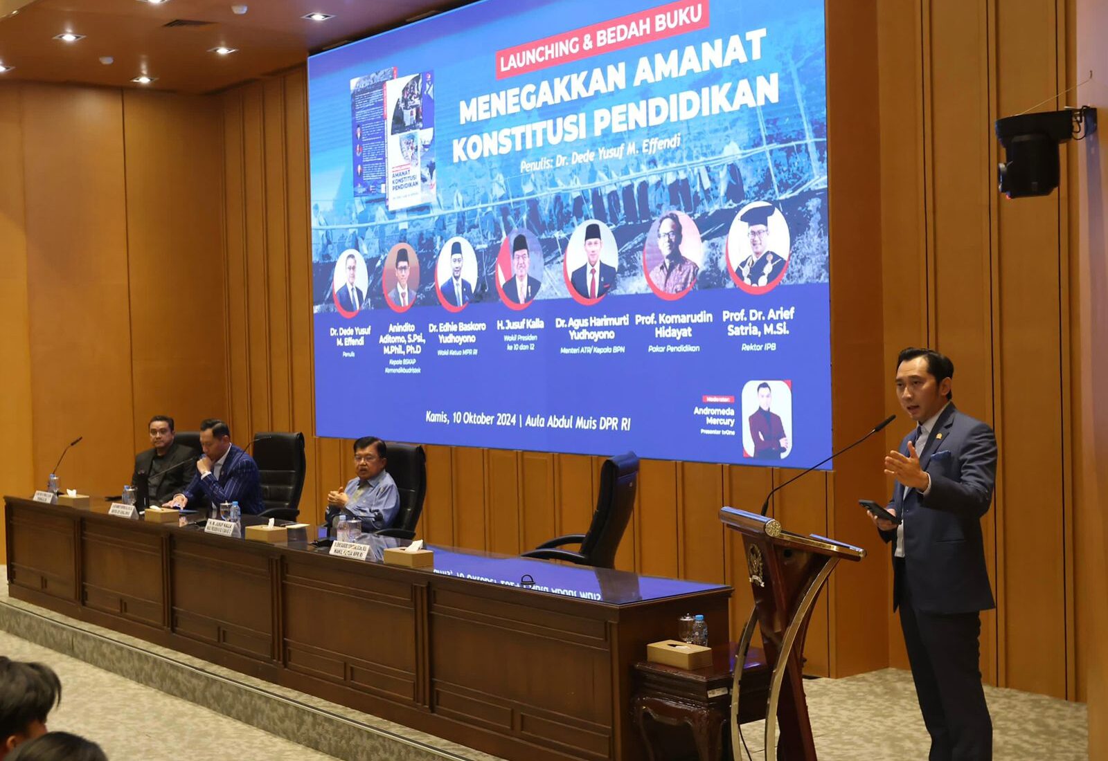 Wakil Ketua MPR RI Ibas Ajak Mahasiswa Maknai ‘Paradox Socrates’