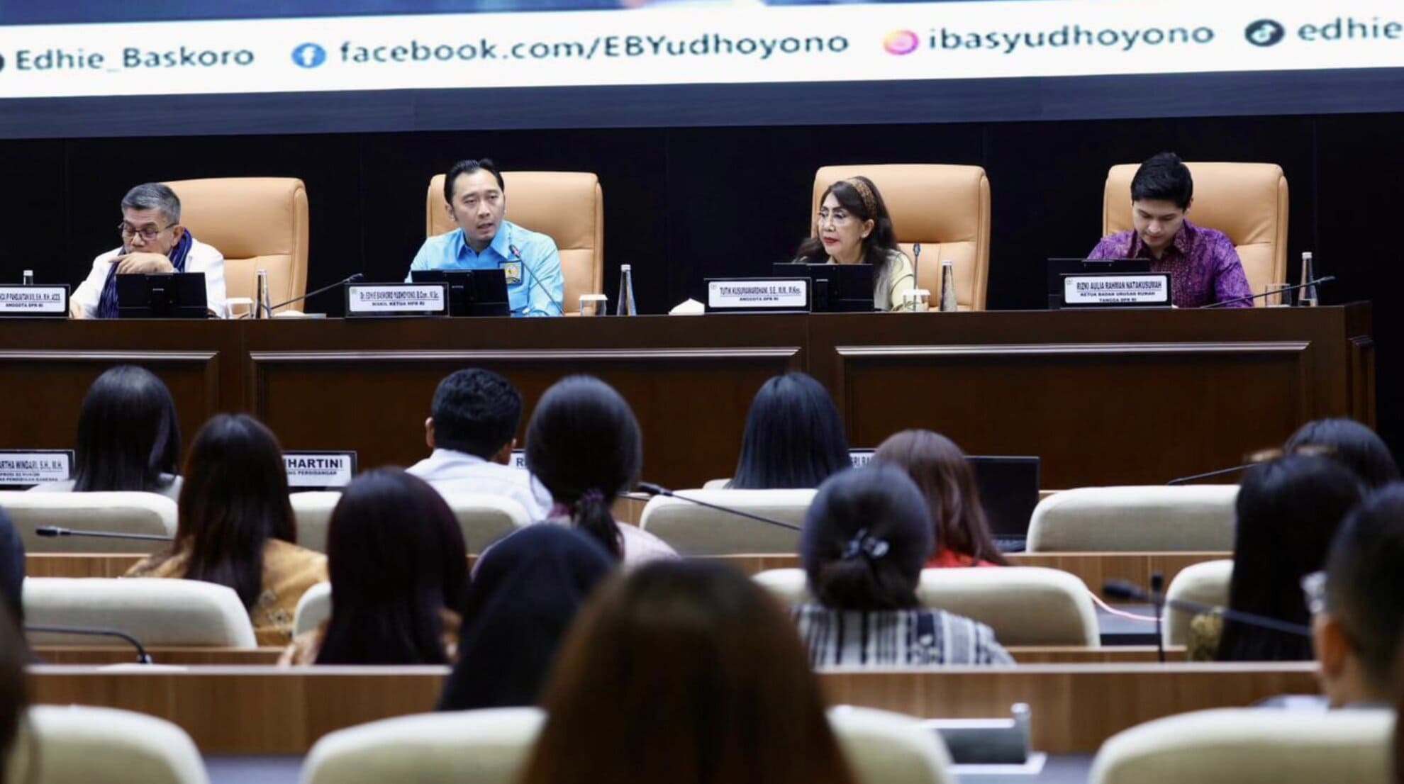 Wakil Ketua MPR RI Ibas Tekankan Sinergi Lembaga Dan Peran Mahasiswa Dalam Menjawab Tantangan Hukum Kontemporer