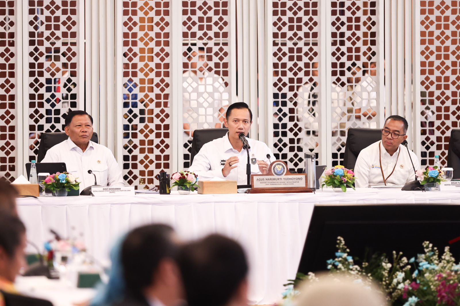 Pimpin Kick-Off Meeting Lintas K/L, Menko AHY Dorong Percepatan Perlindungan, Pembangunan, dan Pengelolaan Pantura Jawa