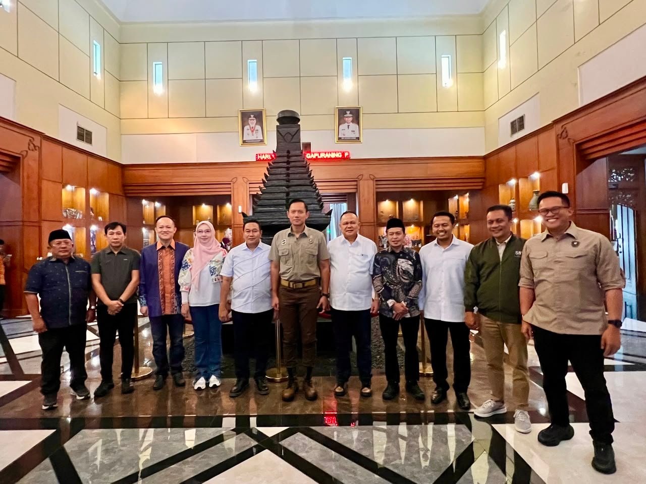 Kunjungan Kerja ke Jawa Timur, Menko AHY Pastikan Pembangunan Infrastruktur Berdampak Nyata bagi Masyarakat