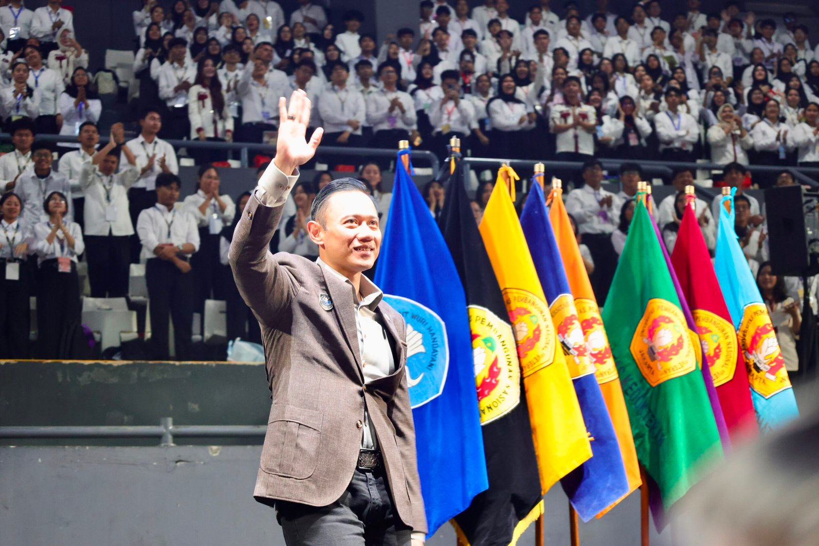 Menko AHY Bekali Mahasiswa Baru UPNVJ Lima Karakter Generasi Masa Depan