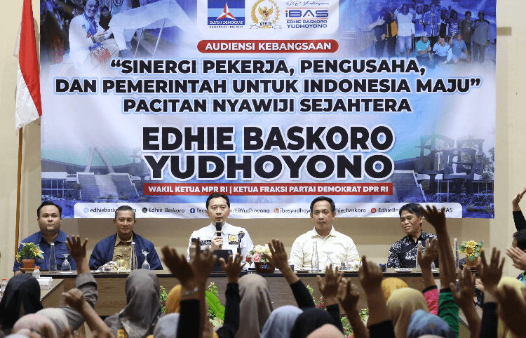 Ibas Bahas Kesejahteraan Pekerja dan Kenaikan UMK dalam Audiensi di Pacitan