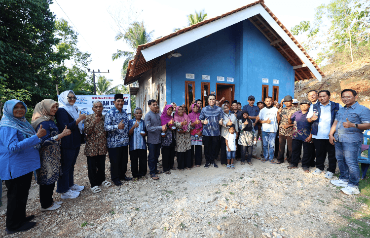 Ibas Tinjau Program BSPS di Pacitan, Dorong Rumah Layak untuk Masyarakat