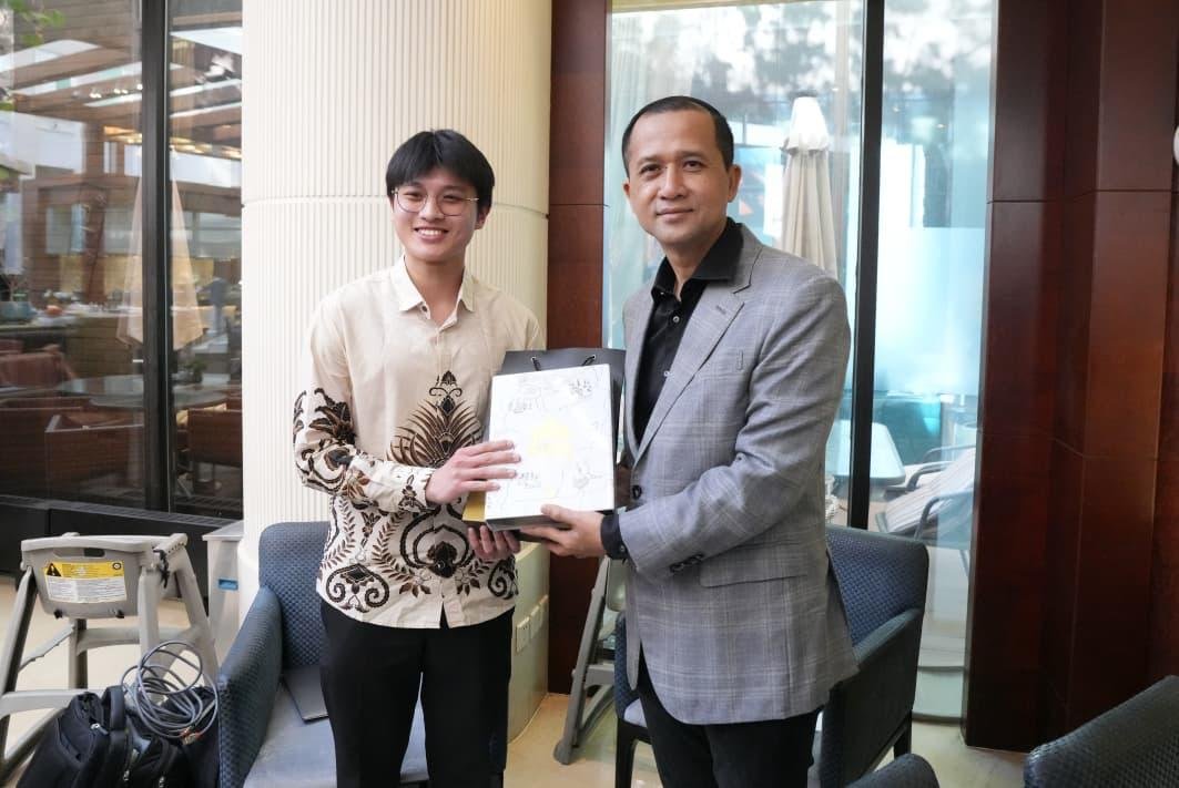 Bertemu Mahasiswa Indonesia di Beijing, Menteri Iftitah Dorong Penerapan Ilmu Pengetahuan untuk Pembangunan